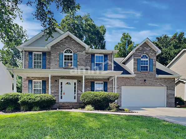 2907 Porchswing Rd, Knoxville, TN 37938