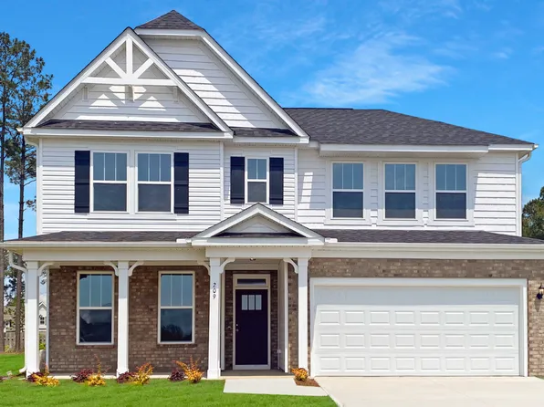 209 E Red Head Cir, Sneads Ferry, NC 28460