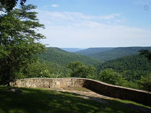 5th image of 2427 Lakeshore Dr Lot 179