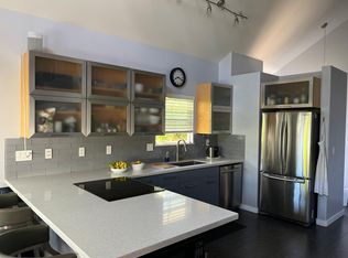 13 Halili Ln APT 13J, Kihei, HI 96753