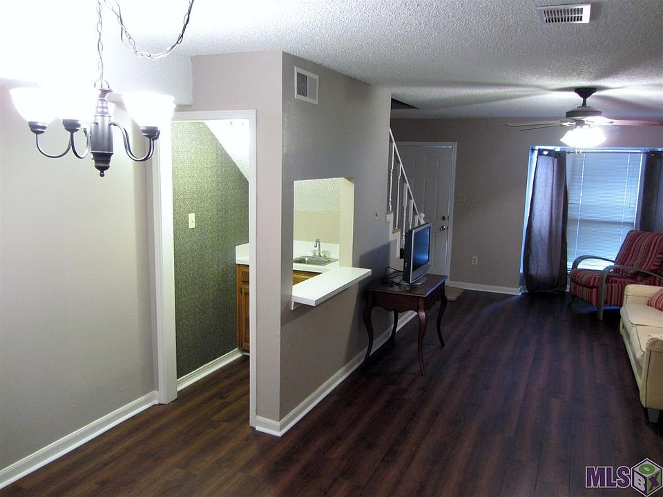 2nd image of 761 E Boyd Dr APT B