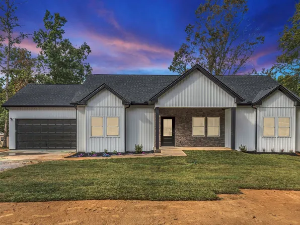 1058 Coker Ford Rd, Portland, TN 37148