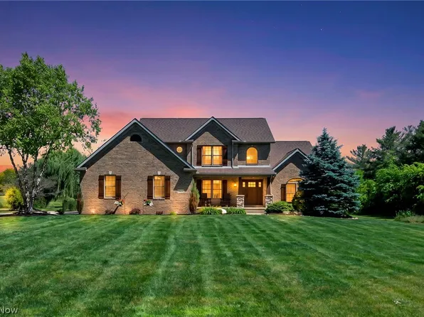2473 Halle Dr, Medina, OH 44256