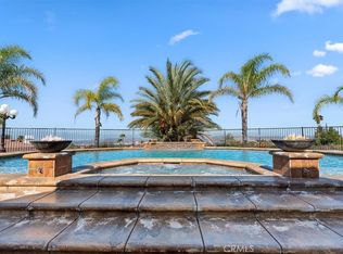 4195 Robby Cir, Corona, CA 92881