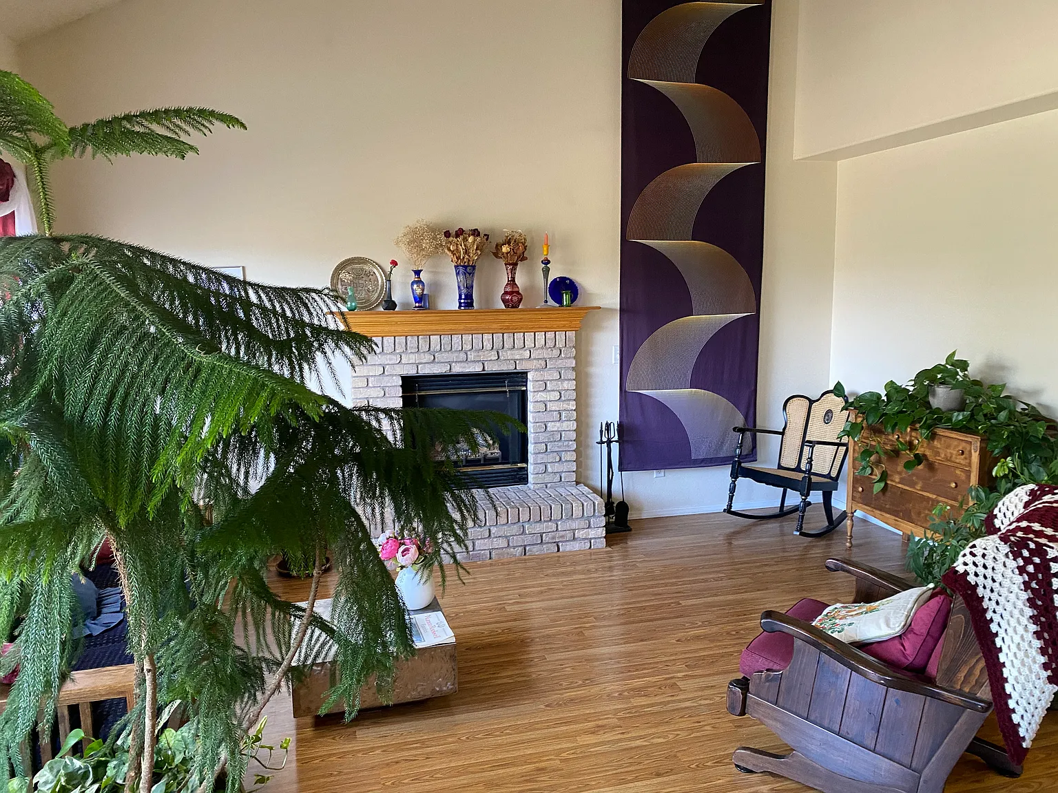 15652 Lacuna Dr — Photo 3