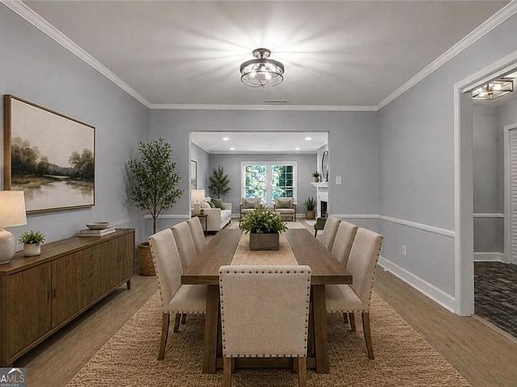 3rd image of 100 La Rue Pl NW