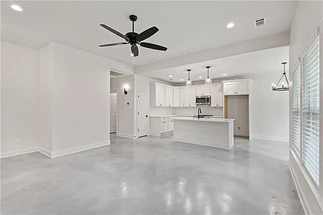82249 Magnolia St — Photo 5
