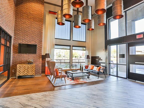 Alta Steelyard Lofts Apartments