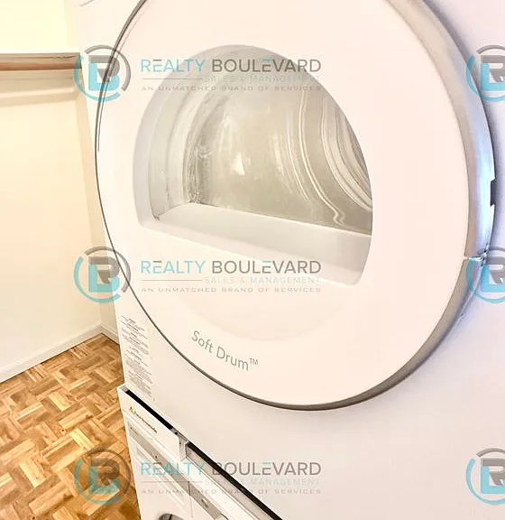 3929 Clear Acre Ln #200 — Photo 18