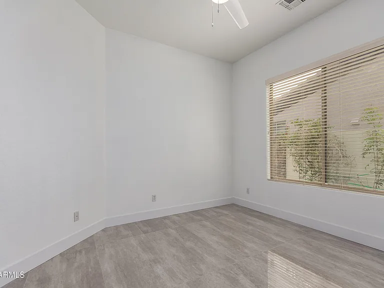4711 E Buckboard Ct — Photo 27