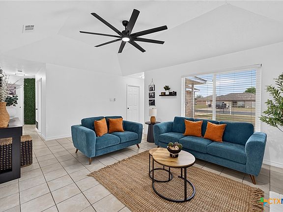 4th image of 607 Lisa Ln