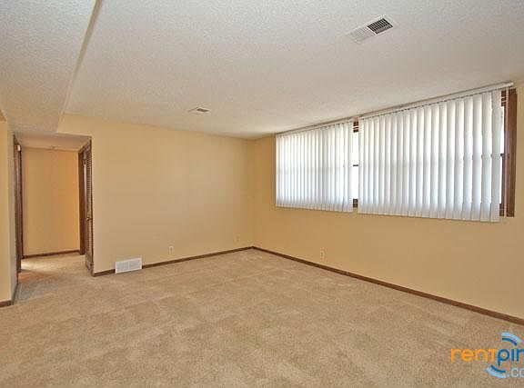 3rd image of 5140 S 48th St