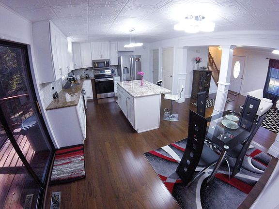 5th image of 24219 Kent Dr