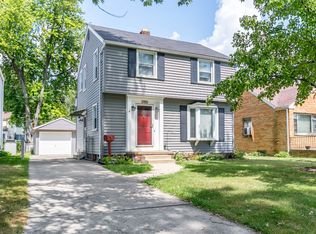 3150 Strathmoor Ave, Toledo, OH 43614