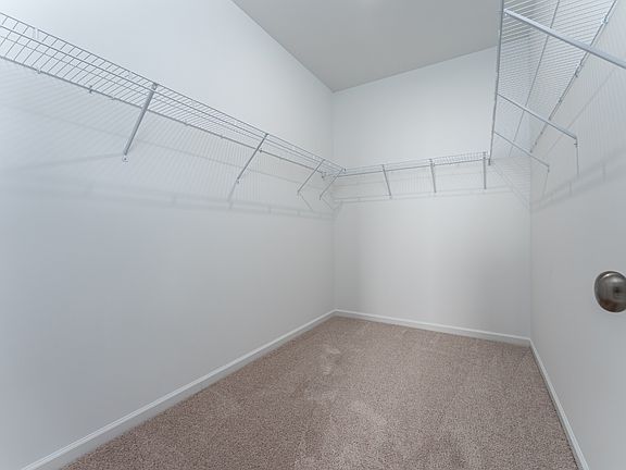 5th image of 6129 Saxlingham Pl Lot 104