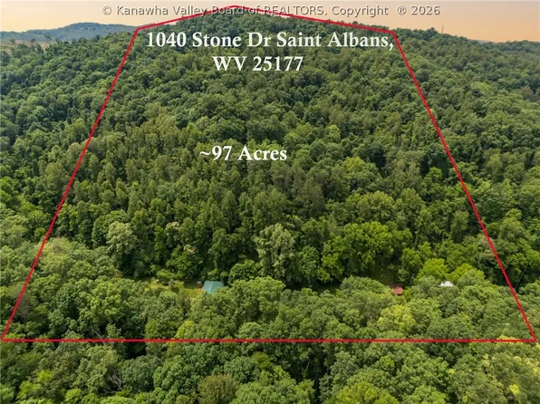 1040 Stone Dr, Saint Albans, WV 25177