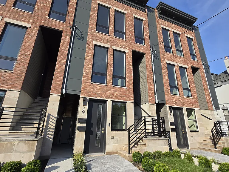 29 Clinton Ave #2 — Photo 13