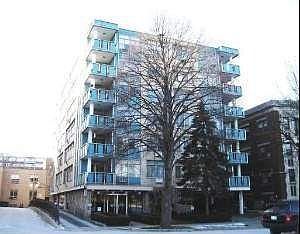 169 N. Grove