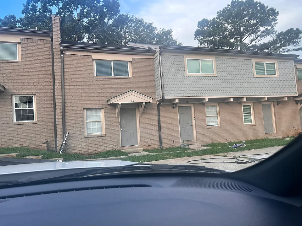 2604 Campbellton Rd SW #C1