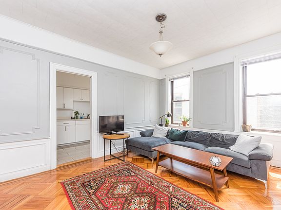 3rd image of 21-41 35th St #2D