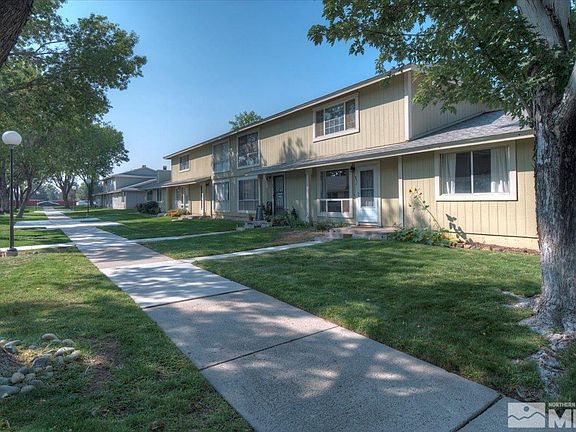 2nd image of 940 Woodberry Dr