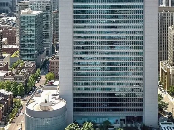 500 W Superior St Unit 1307, Chicago, IL 60654