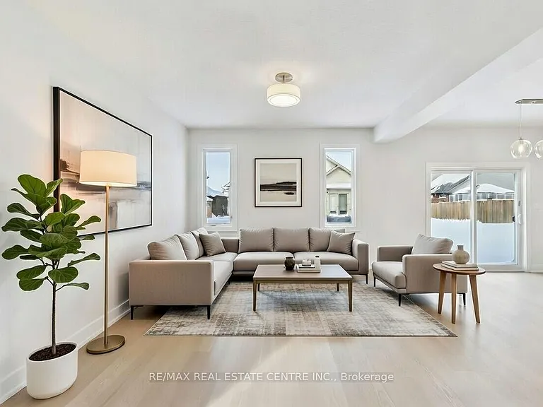 123 Maple St — Photo 11