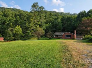 3201 Dellwood Rd, Waynesville, NC 28786