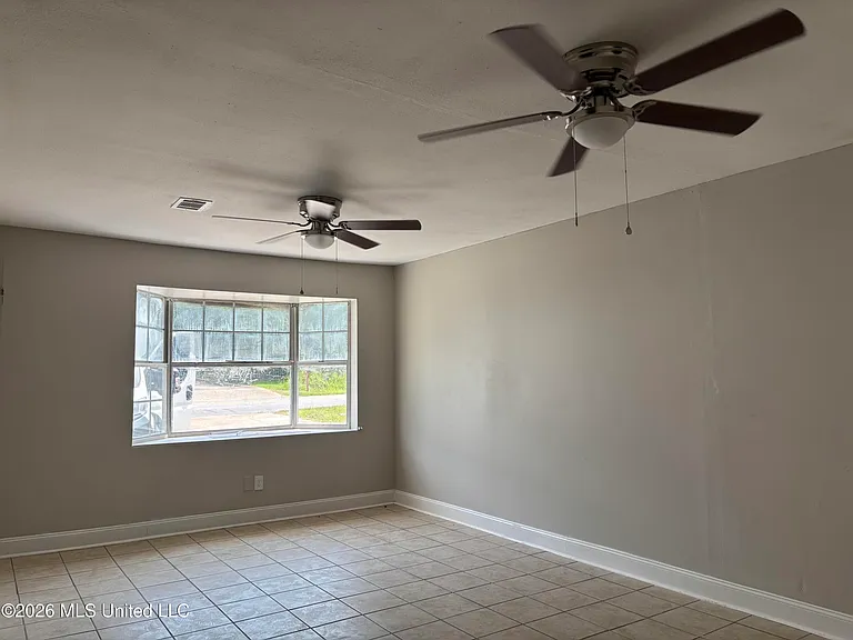 15212 Big Ridge Rd — Photo 5