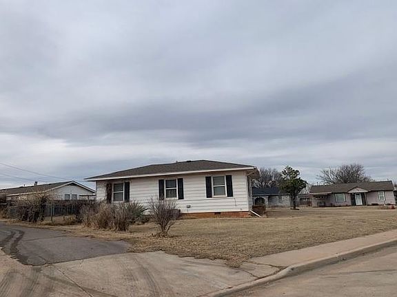 2nd image of 167 Blackburn Blvd