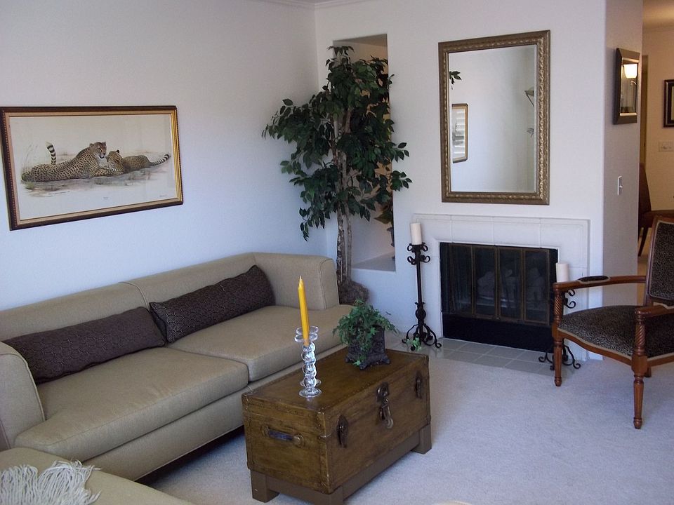 1st image of 7560 Eads Ave Unit 9