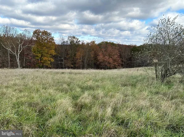 15 Markwood Dr, Keyser, WV 26726