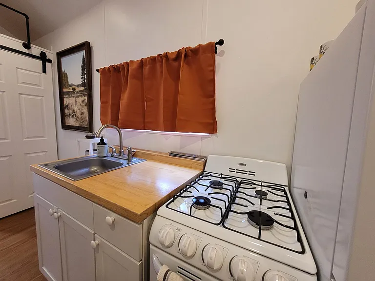 9849 Sunrise Hwy #10 — Photo 5