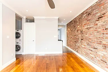 Rented by Century 21 Premier 