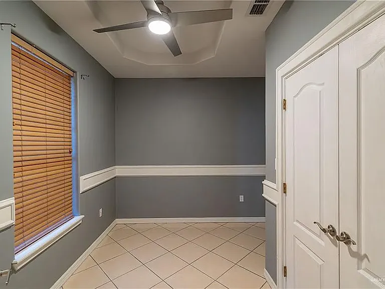 504 E Biyaneta Ave — Photo 10