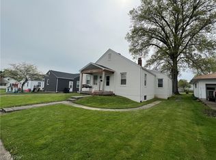 2117 Marion Ave, Zanesville, OH 43701