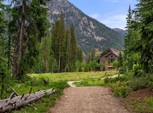 146 W Trade Ct, Dillon, CO 80435