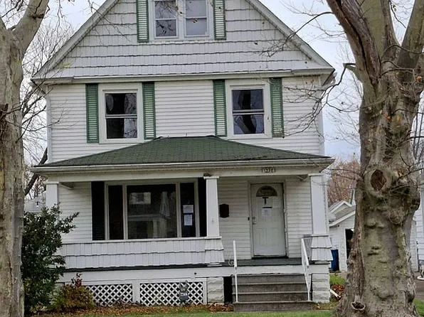 1328 W 7th St, Lorain, OH 44052