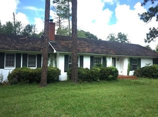 1001 Saint Catherine Dr, Waycross, GA 31501