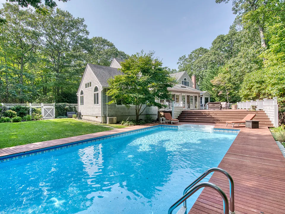 5 Scrimshaw Dr