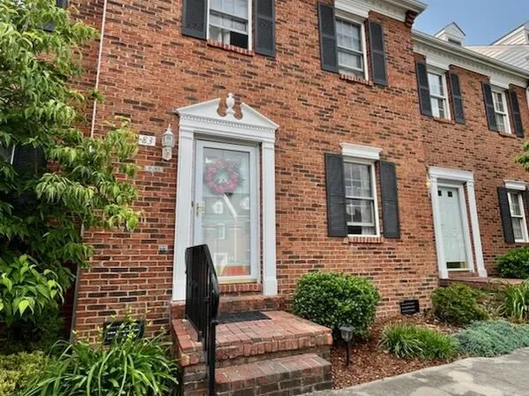 400 Sunset Dr APT P83, Johnson City, TN 37601