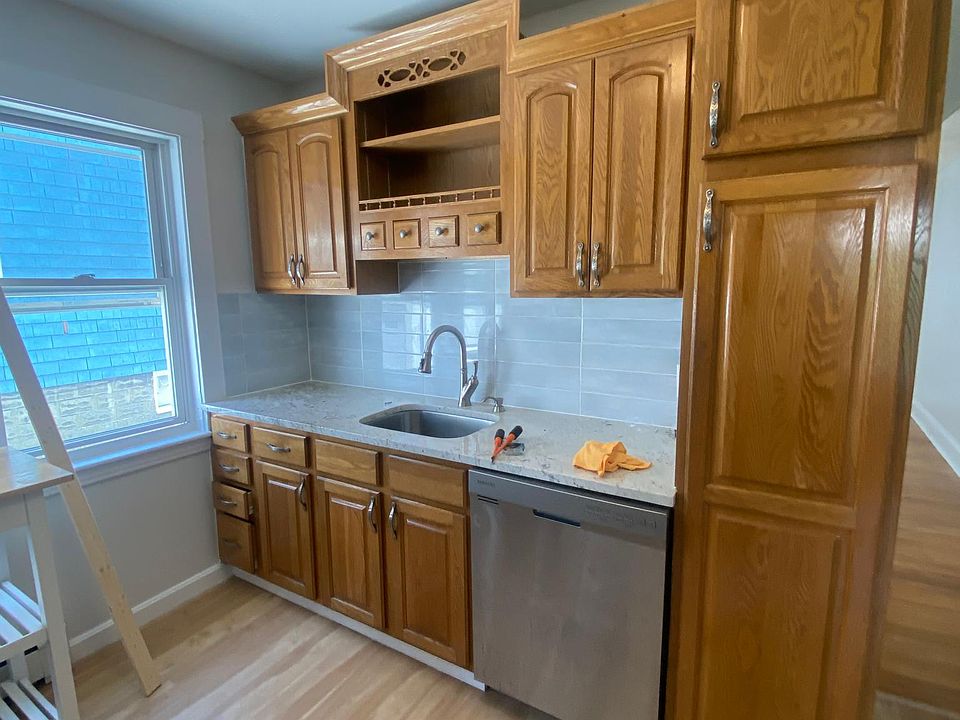 1st image of 75-77 Fairfax St #1