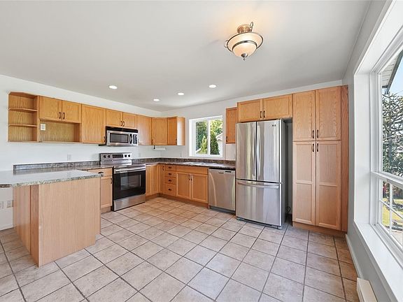 4th image of 3970 Bovanis Rd