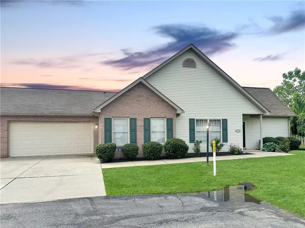 1039 Timberwood Dr, Beaver Falls, PA 15010
