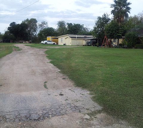 3rd image of 6735 Old Highway 77