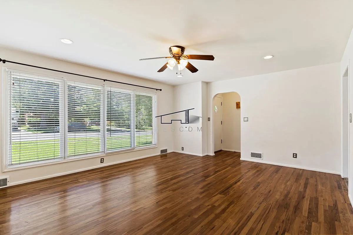 2 bed, 1.0 bath, 1064 sqft, $1,395 — Photo 4