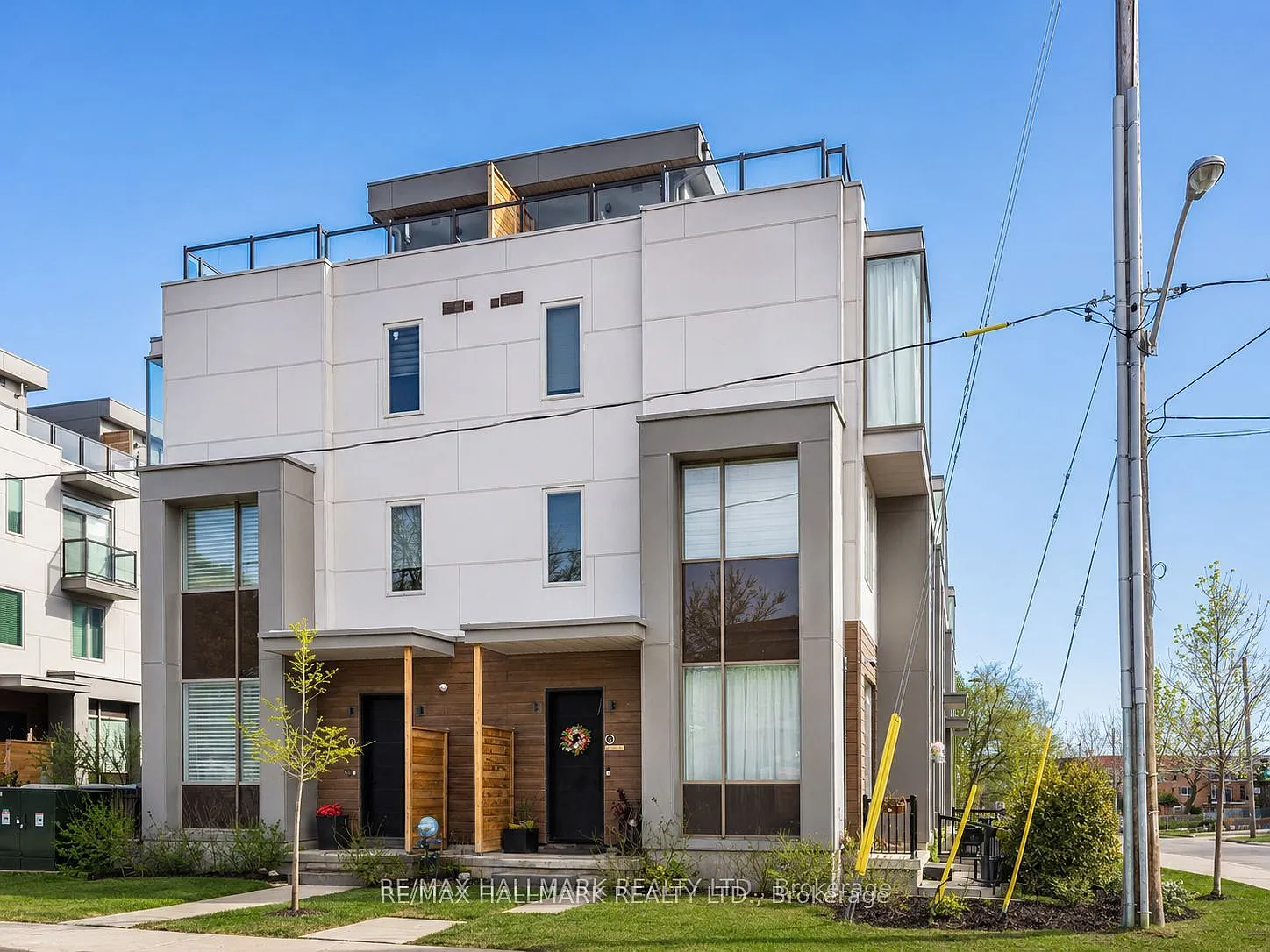 4 bed, $4,690 — Photo 1