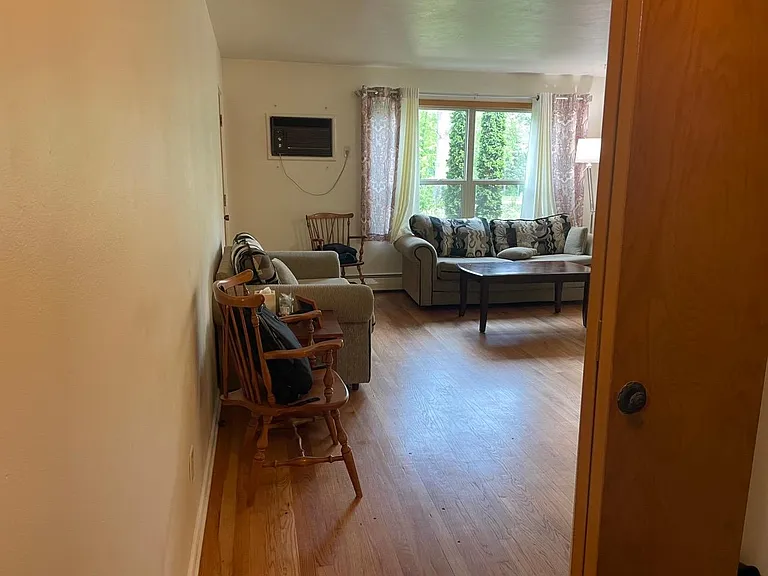 318 Island Dr #3 — Photo 10