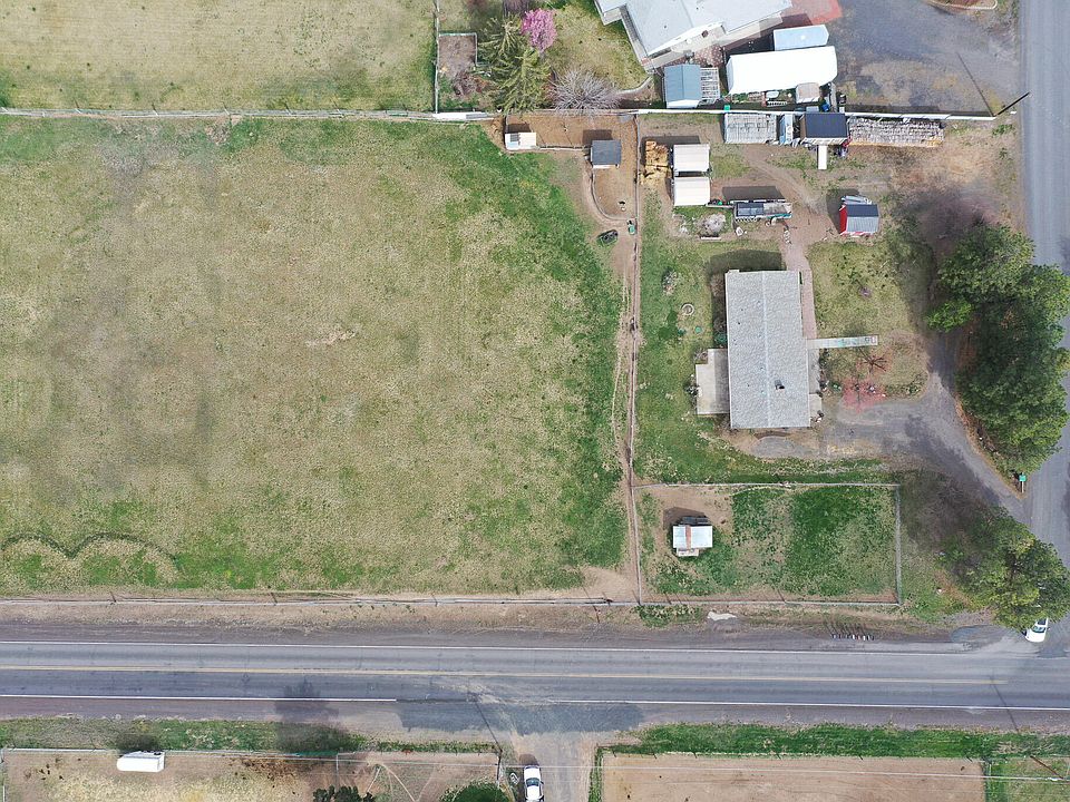 1st image of 2153 NE Sunset View Ln