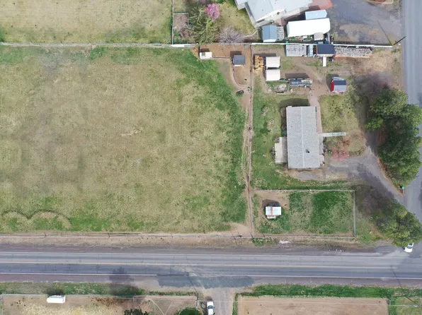 2153 NE Sunset View Ln, Prineville, OR 97754